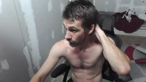 Snapshot of l1v1nth3dr3am chatting on 09-28-25, 06:46 l1v1nth3dr3am online show from 09-28-25, 06:46