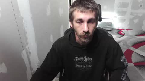 Snapshot of l1v1nth3dr3am chatting on 10-06-25, 02:31 l1v1nth3dr3am online show from 10-06-25, 02:31