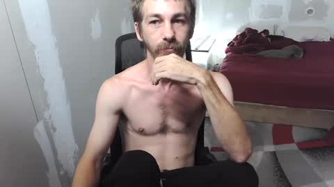 Snapshot of l1v1nth3dr3am chatting on 10-09-25, 06:22 l1v1nth3dr3am online show from 10-09-25, 06:22