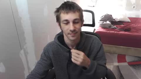 Snapshot of l1v1nth3dr3am chatting on 10-16-25, 03:18 l1v1nth3dr3am online show from 10-16-25, 03:18