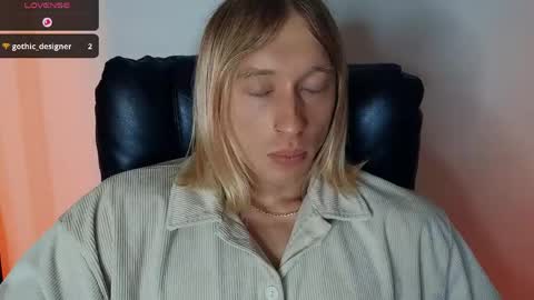 Snapshot of l_adonis_l chatting on 04-27-26, 07:06 Adonis online show from 04-27-26, 07:06