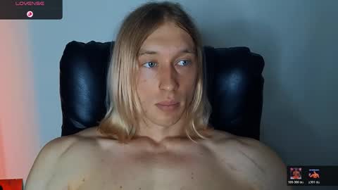 Snapshot of l_adonis_l chatting on 05-22-26, 09:15 Adonis online show from 05-22-26, 09:15