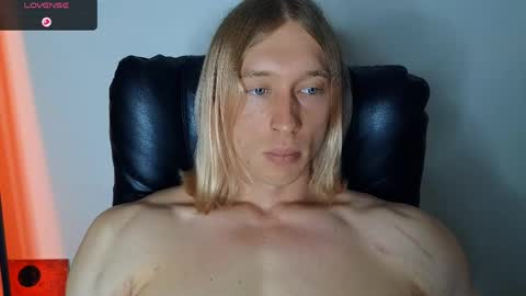 Snapshot of l_adonis_l chatting on 05-24-26, 02:00 Adonis online show from 05-24-26, 02:00