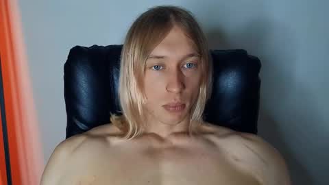 Snapshot of l_adonis_l chatting on 05-27-26, 07:16 Adonis online show from 05-27-26, 07:16