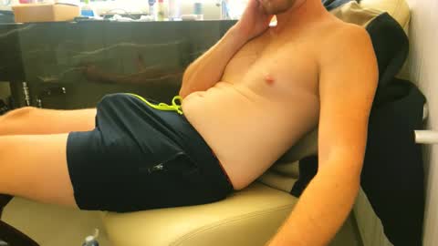 Snapshot of l_is_here chatting on 09-30-25, 10:20 L online show from 09-30-25, 10:20