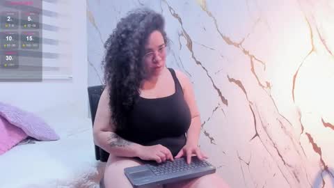 Snapshot of la_crespa_x chatting on 02-03-25, 05:24 la crespa x online show from 02-03-25, 05:24