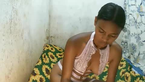 Snapshot of la_diva59887 chatting on 10-11-25, 06:56 la_diva59887 online show from 10-11-25, 06:56