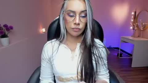 Snapshot of la_monitora chatting on 07-14-26, 11:38 T A T I A N A online show from 07-14-26, 11:38