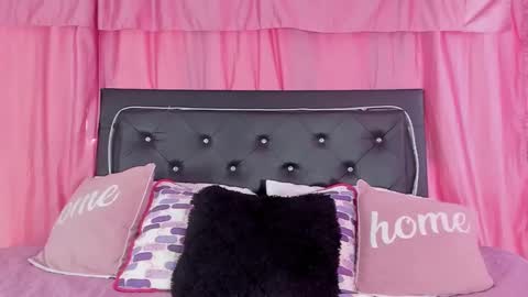 Snapshot of la_parce777 chatting on 12-10-24, 01:00 Victoria online show from 12-10-24, 01:00