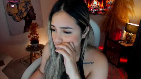 Vero  online show from 12-23-25, 07:17