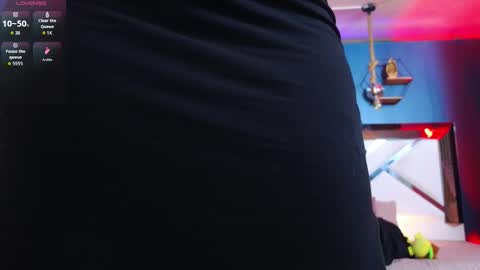 Cris  online show from 11-27-25, 11:12