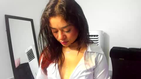 Marly online show from 10-21-25, 10:16