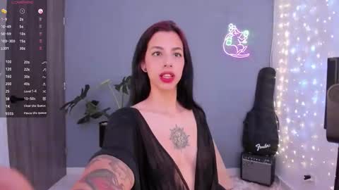 Labrika online show from 09-12-25, 03:01