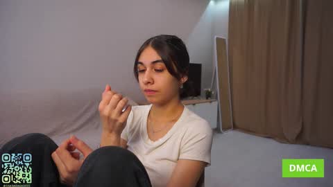 Mai online show from 09-15-25, 04:40