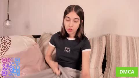 Mai online show from 10-28-25, 04:42