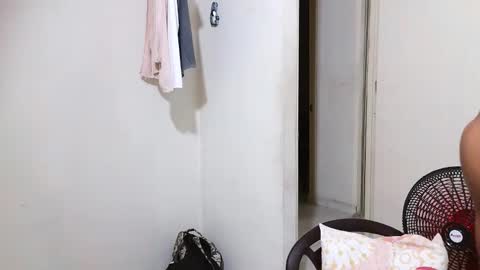 Snapshot of lacasadelosmunecosbq chatting on 03-25-26, 05:13 Bruno Smith online show from 03-25-26, 05:13