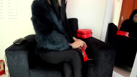 lace_victoria online show from 12-23-24, 02:13