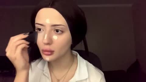 Snapshot of laceyegizi chatting on 10-31-25, 02:40 Kaith online show from 10-31-25, 02:40