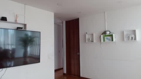 Jazmin online show from 11-14-25, 03:55