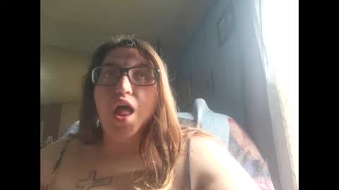 Laddybuggie27 online show from 02-06-25, 06:02