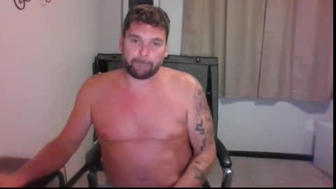 Snapshot of ladiesmandaddy chatting on 09-20-25, 06:47 Don Kedick online show from 09-20-25, 06:47