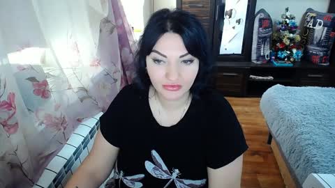 lady_boom_ online show from 01-08-25, 11:10