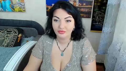 lady_boom_ online show from 09-16-25, 09:21