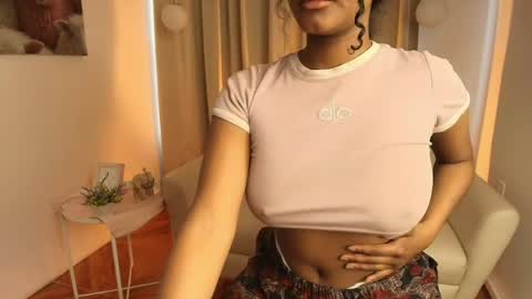 Snapshot of lady_danbury chatting on 03-30-26, 02:40 Karla - Instagram lady karla1 online show from 03-30-26, 02:40