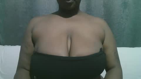 lady_dearra online show from 10-03-25, 03:14