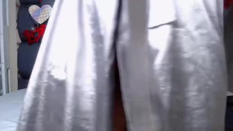 LADY  online show from 02-15-25, 04:58