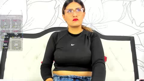 LADY  online show from 05-12-26, 02:19