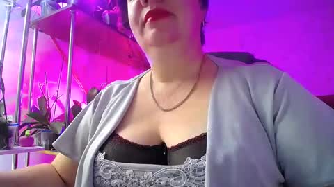 Lady Gloria online show from 12-09-24, 04:01
