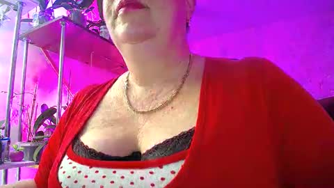 Lady Gloria online show from 01-10-25, 12:26