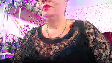 Lady Gloria online show from 02-22-25, 12:08