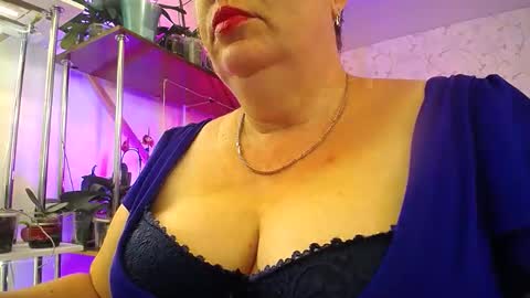 Lady Gloria online show from 09-14-25, 10:25