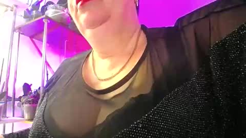 Lady Gloria online show from 01-14-26, 06:41