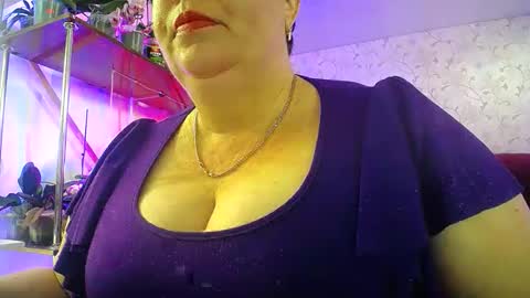 Lady Gloria online show from 05-16-26, 06:54