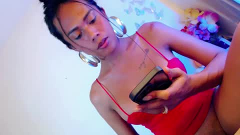 Snapshot of lady_in_black18 chatting on 12-11-24, 02:19 Stella online show from 12-11-24, 02:19