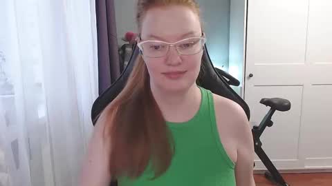 Angelika online show from 10-12-25, 02:16