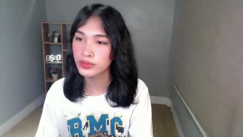 Snapshot of lady_jedyy chatting on 12-11-24, 10:36 online show from 12-11-24, 10:36