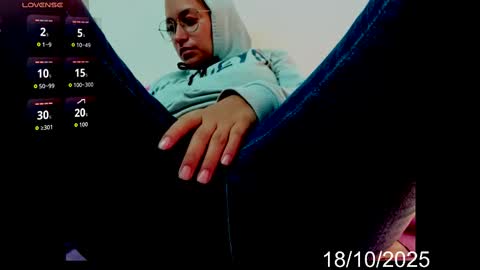 Snapshot of lady_jhana chatting on 10-18-25, 12:06 Jhana online show from 10-18-25, 12:06