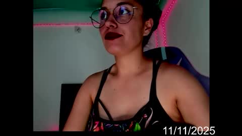 Snapshot of lady_jhana chatting on 11-11-25, 04:40 Jhana online show from 11-11-25, 04:40