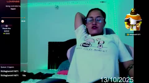 Snapshot of lady_jhana chatting on 11-13-25, 02:16 Jhana online show from 11-13-25, 02:16