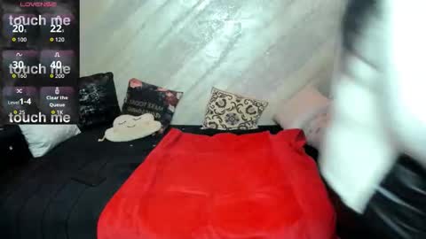 lady lauren online show from 11-19-25, 06:02