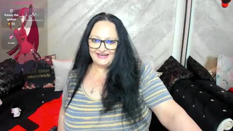 lady lauren online show from 05-13-26, 04:10