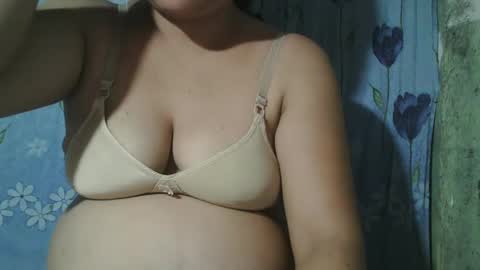 lady_love063 online show from 01-23-25, 09:18