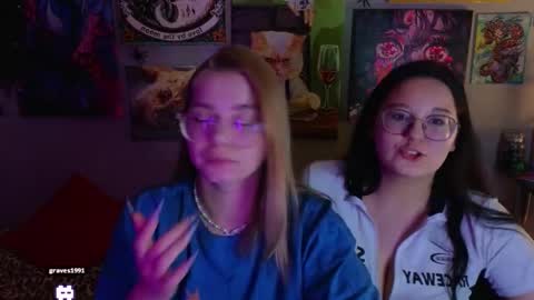 KENDALL  NATHANPVT IS OPEN online show from 10-08-25, 06:05