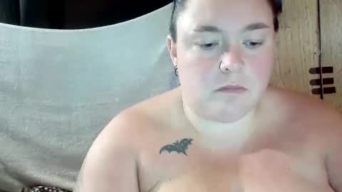 Snapshot of lady_lynns_shadow chatting on 09-13-25, 07:02 Lady Lynns Shadow online show from 09-13-25, 07:02