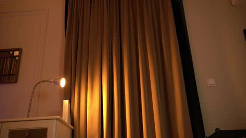 Snapshot of lady_nicolett chatting on 03-20-26, 01:10 lady_nicolett online show from 03-20-26, 01:10