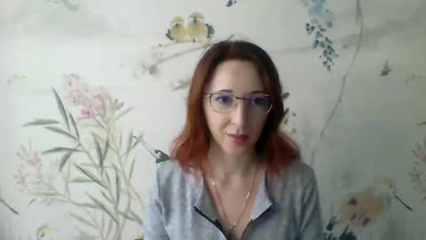 Kira online show from 11-10-25, 10:03
